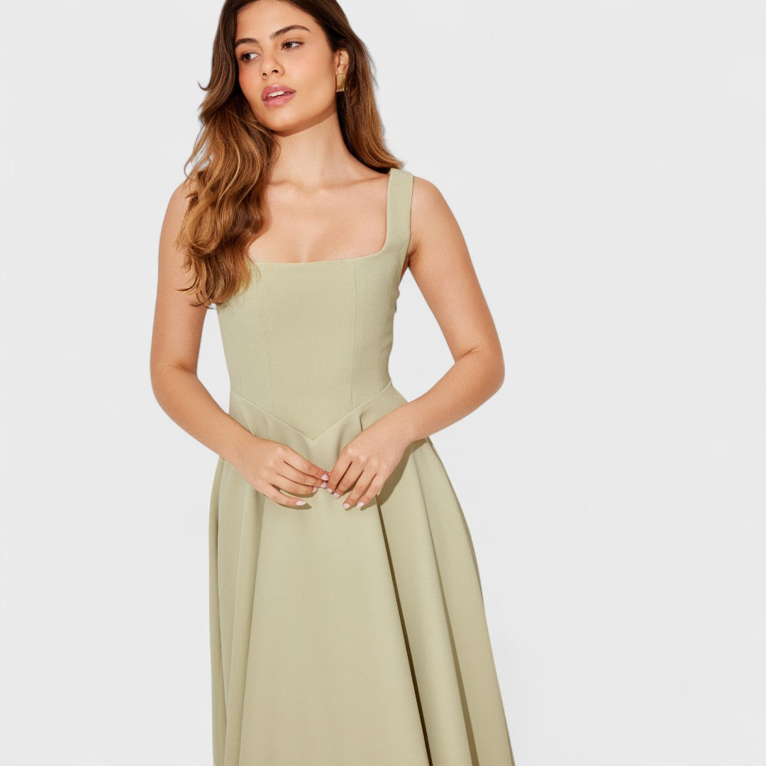 Amelia – Timeless Midi Dress