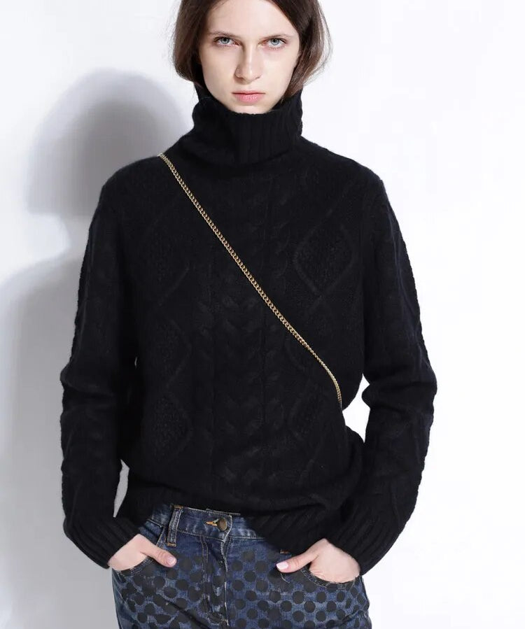 Kamensky Turtleneck