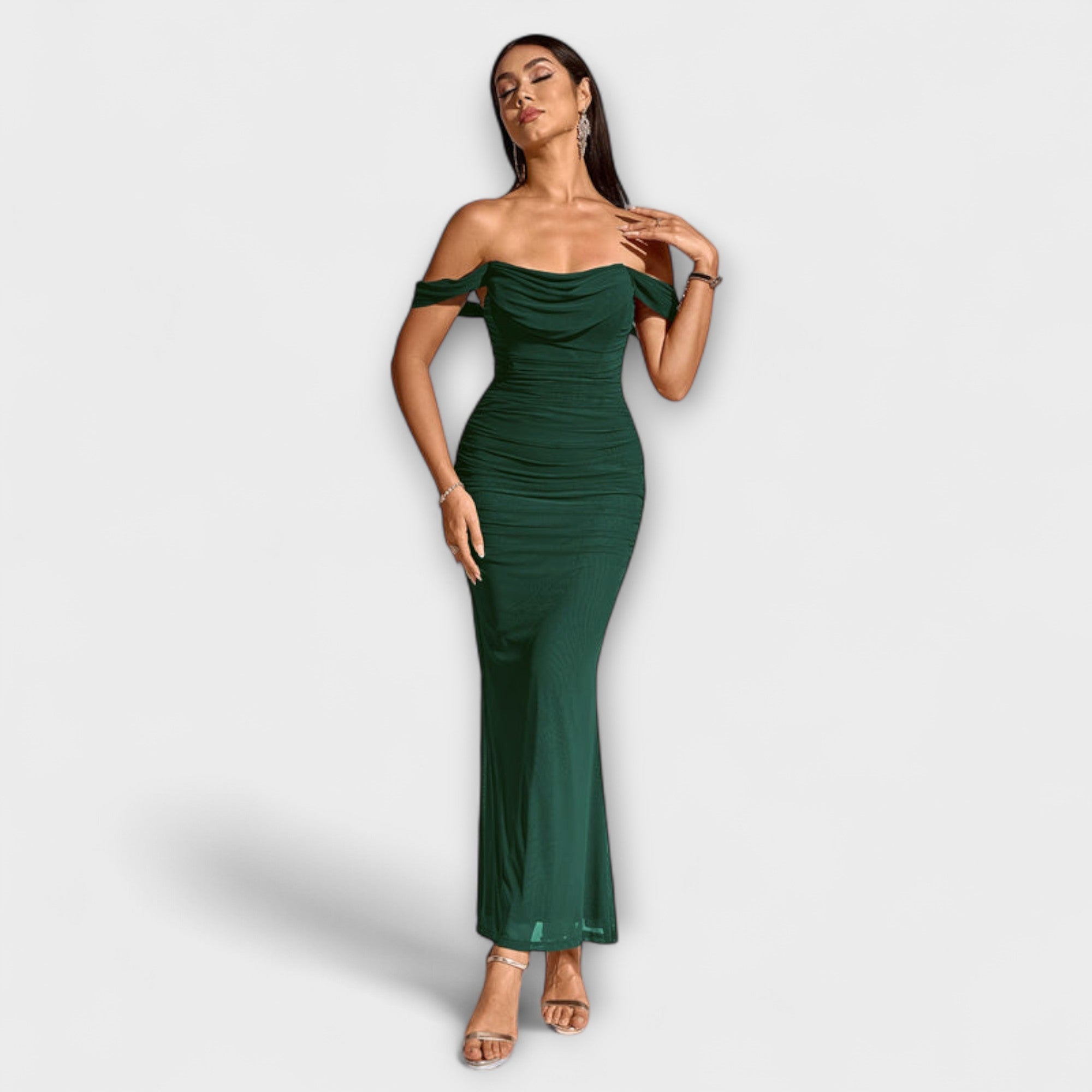 Ione - Bodycon Dress with Off-the-Shoulder Design and Ruching