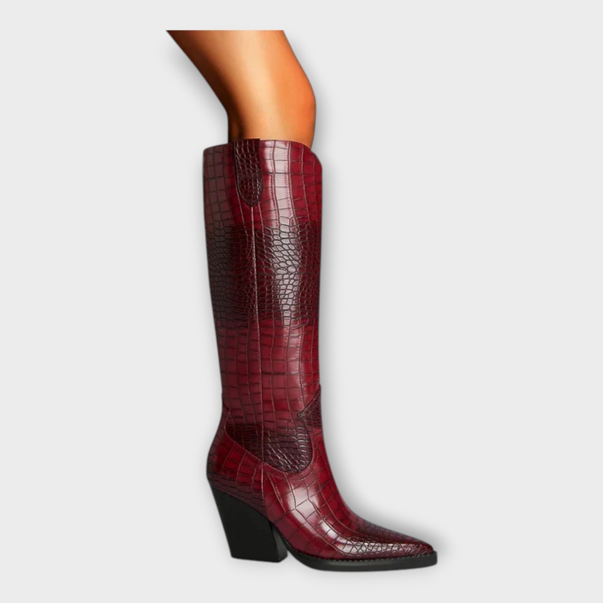 Crocodile Pattern Shoes with Elegant Heel
