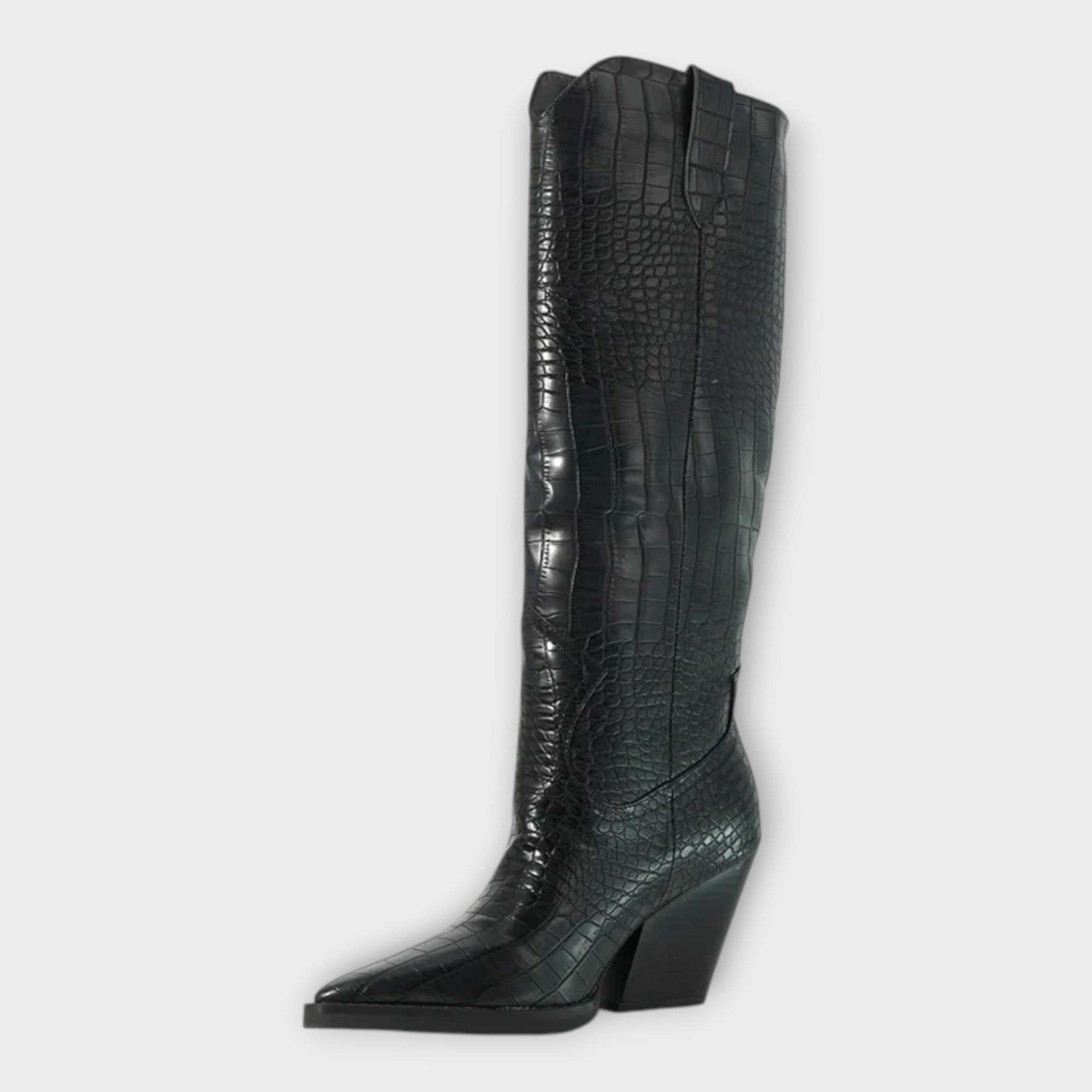 Crocodile Pattern Shoes with Elegant Heel