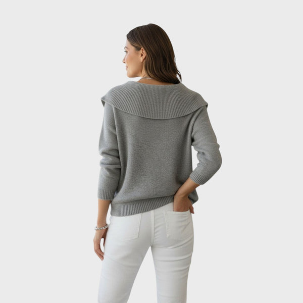 Barbora | Elegant Knitted Sweater with a Distinctive Collar